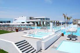 Diamond deluxe hotel is within 3 km from the town of kos. Diamond Deluxe Hotel Santorini Five Star Alliance