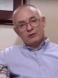 Dear Zachary: A Letter to a Son About His Father (2008)