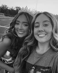 burg prom '25🩵💐