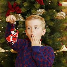 Buy thomas christmas decorations & trees and get the best deals at the lowest prices on ebay! Inside The Brown Thomas Christmas Shop As It Opens To Dubliners Dublin Live
