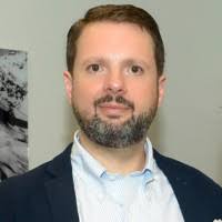 700+ ملفًا شخصيًا يحتوي على “Rosselot”