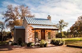 Double Deer Ranch Paloma Has Hot Tub And Satellite Tv Tripadvisor Fredericksburg Vacation Rental Cabins In Texas Cabin House Rental