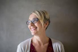 Short layered hair can add volume to fine or thin hair. Hairstyles For Women Over 50 With Glasses Lovetoknow