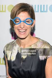 504 Cindy Levy Stock Photos, High-Res Pictures, and Images