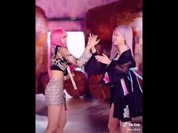 We're heading into the weekend with some magnificent finds for your playlists. Doom Doom Challenge Rose Lisa Blackpink Youtube In 2021 How You Like That Rose Rose And Lisa Blackpink