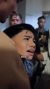 Part 1, Seperti biasa amad menjalani proses jadual yang telah di tetapkan  oleh produksi. Persembahan pembukaan yang bertenaga dari amad... , Waktu  menunggu persembahan yang di nantikan oleh semua ...