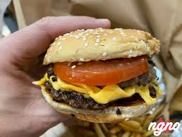 Around The Opera Garnier In Paris 5 Burger Stops 10 Choices Nogarlicnoonions Restaurant Food And Travel Stories Reviews Lebanon