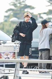 Hypothesis On Twitter Rapper Kim Lee