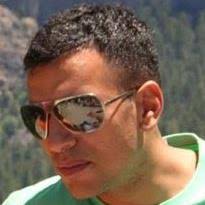 Which Recteq grill model is better for getting a good sear, the bullseye  380X or the RT-590?