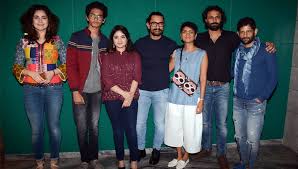 Secret Superstar Aamir Khan Celebrates Film S Success With Cast Actor Photos Actress Pictures Experience a december to remember filled with dreams & happiness with #secretsuperstar. secret superstar aamir khan celebrates