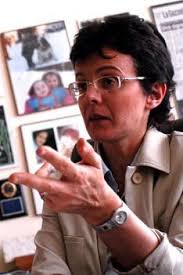 Elena cattaneo omri (italian pronunciation: Dalla Pallavolo A Senatrice A Vita La Gioventu Di Elena Cattaneo Il Notiziario