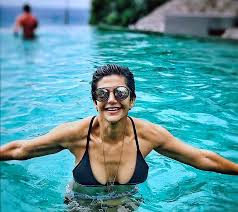 Mandira Bedi S Hot Thailand Holiday Rediff Com Movies Madhavan) a skilled cook ,struggled because he had to get his sister married and yet could not manage to collect the dowry amount. mandira bedi s hot thailand holiday