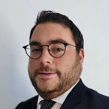 Michael Pettifer's Instagram, Twitter & Facebook