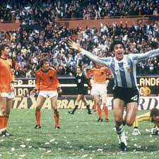 Mario kempes, el matador best goals. Mario Alberto Kempes Arg Fifa Com