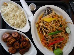 Goutez Notre Tilapia Braise Sur Place Ou A Emporter Cuisine Africaine Plat Attieke Poisson