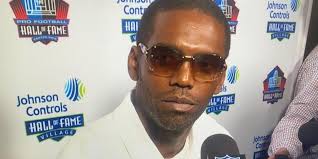 Randy Moss makes another Hall of Fame