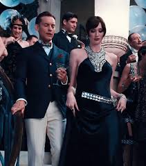 Add some glamor to your wardrobe with these lavish outfits inspired by the great gatsby, the 1920s and flapper style. The Great Gatsby The Wardrobe Feather Factor