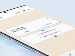 New in the s pen this year, is a bunch of sensors, including an accelerometer and a gyroscope, so you can now control your phone by simply waving your s pen around like a wand. S Pen Galaxy Note10 Note10 Samsung De