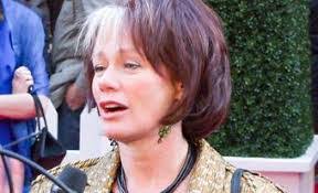 Heather Reisman's Instagram, Twitter & Facebook