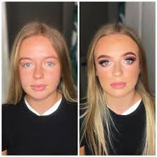 Stunning pink eyeshadow to bring the blue out of this beauts eyes ! 🤩