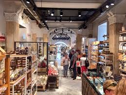 La Regal Spesa Il Mercato Del Duomo Milano Milano