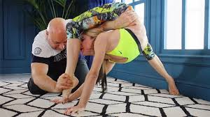 Julia trubkina and brandon gibbs happily tied the knot on 90 day fiancé this week, but their nuptials have not been free from criticism, as they hit several snags on their way to the altar. Extreme Stretching Contortion Youtube