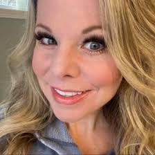 Jennifer Buzzell's Instagram, Twitter & Facebook