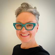 Rodney (@RodneyMountain)