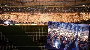 Fc köln bekommt die chance, über die relegation in der bundesliga zu bleiben. Dfb Pokal Gegen 1 Fc Koln Schalke Fans Zeigen Spektakulare Show Sportbuzzer De