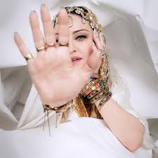 Miei cari figli, accoglietemi in casa vostra come se stessi scendendo le scale per entrare nel vostro salotto, vi ho già detto di far pregare il rosario nelle vostre famiglie, vi ripeto la stessa richiesta. Get Acquainted With Madame X Madonna S New Persona Jetss