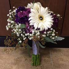 Sunshine Designs Florist Pensacola Florida Daisy Wedding Flowers Daisy Bouquet Wedding Bridal Bouquet Fall