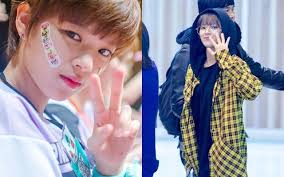 Kpop Idol Visuals Kpop Manga Kpop Manhwa Kpop Visuals Twice Jungyeon Manga Romance Kpop Kpop Idol