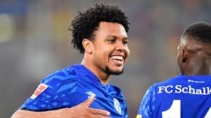 Men's national team star, his first season at juventus is looking like it could be his last. Weston Mckennie Transfer Expected From Schalke Clubs In England Spain France Germany Monitoring Situation Cbssports Com