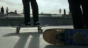 The developers promised to combine the best elements of original game, upgraded for today with sharp visuals and fresh content. Interview New Film Explores Impact And History Of Tony Hawk S Pro Skater Video Game Hollywood Soapbox