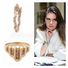 Dizi Modasi Istanbullugelin Dizisinde Aslienver In Kullandigi Kupe Ve Yuzuk Sedefcengiz Henuz Ekleyemedim Ama Cok Soru Geliyor Onden Beauty Style Hair