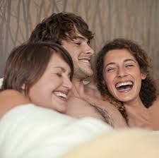 Enjoy our hd porno videos on any device of your choosing! 10 Threesome Sex Positions That Are Super Hot And Totally Doable