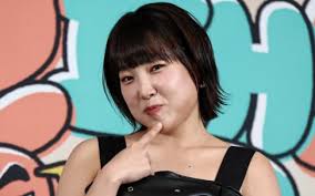 K-netizens are baffled by Lee Mu Jin being absent from his own show  'Leemujin Service' amidst label feud with KBS