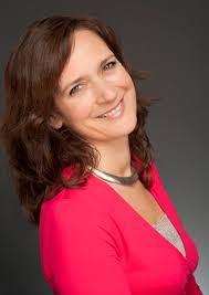 At the Piano With……Charlotte Tomlinson