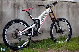 A Downhill Mountain Bike Is A Full Suspension Bicycle Designed For Downhill Cycling On Particularly S Mtb Bike Mountain Bicycle Mountain Bike Mountain Bike Art