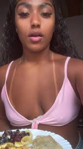 Os vídeos de Anny Araújo (@anny.arajo88) com som original