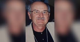 Susan Correll's Instagram, Twitter & Facebook