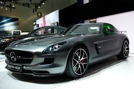 2015 Mercedes Sls Amg Gt Final Edition Is Carbon Fiber Rich Mercedes Sls Amg Gt Mercedes Mercedes Sls