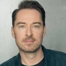 Jason Langley's Instagram, Twitter & Facebook