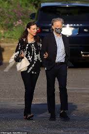 But here on his 79th birthday it's worth noting that even his lesser songs by paul mccartney. Paul Mccartney Und Frau Nancy Shevell Verkleiden Sich Fur Ein Romantisches Date In The Hamptons Nach Welt