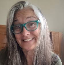 Alicia Genova's Instagram, Twitter & Facebook