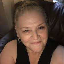 Belinda Lawson's Instagram, Twitter & Facebook