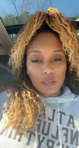 Relationship Advice and Storytime with Lorraine Kamesha