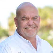 Profile Of Leo Thibault