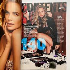 Cosmopolitan Magazine December 2015 Carrie Underwood Glory Johnson