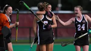 Big Second Half Keys Minutewomen to 4-1 Victory Over La Salle